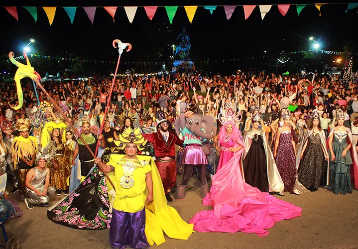 El Festival Infantil vibra en la plaza Rocha