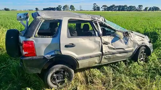 Accidente en la Ruta 51: Tres policías bonaerenses heridas en la temida "Curva de la Muerte"