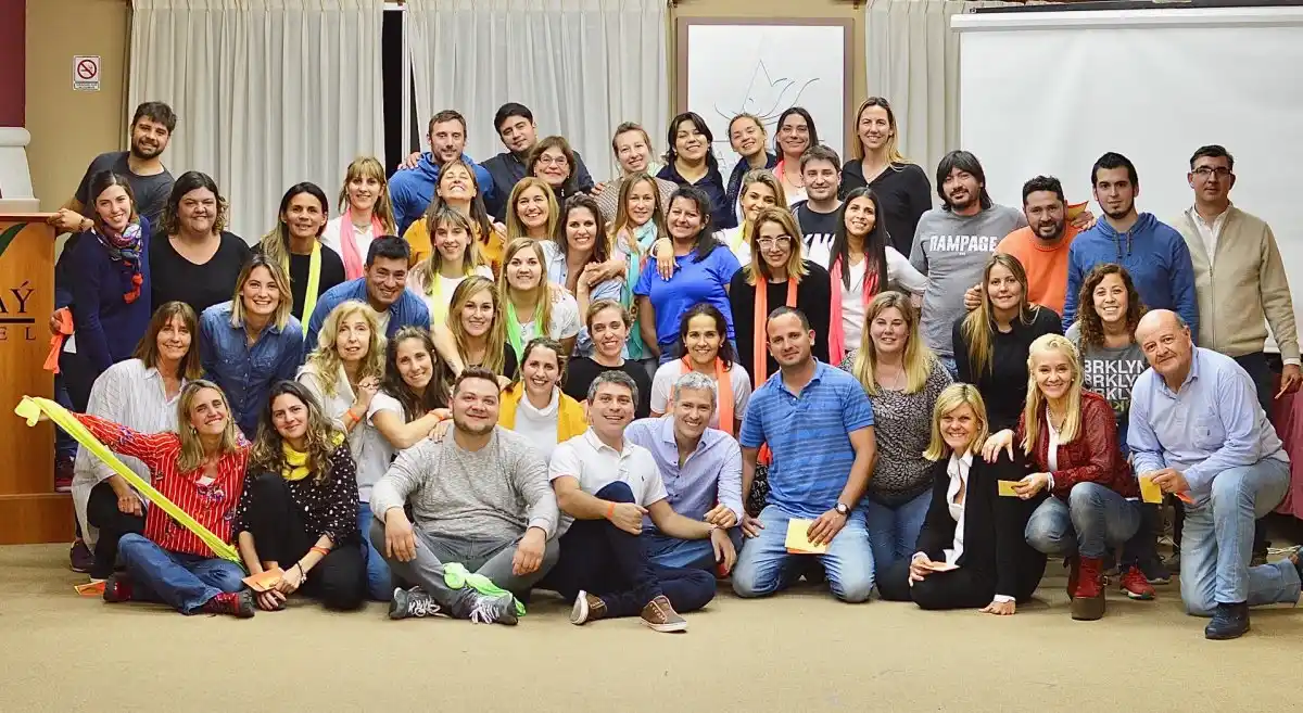 Locales. El grupo de Gualeguaychú al finalizar el programa