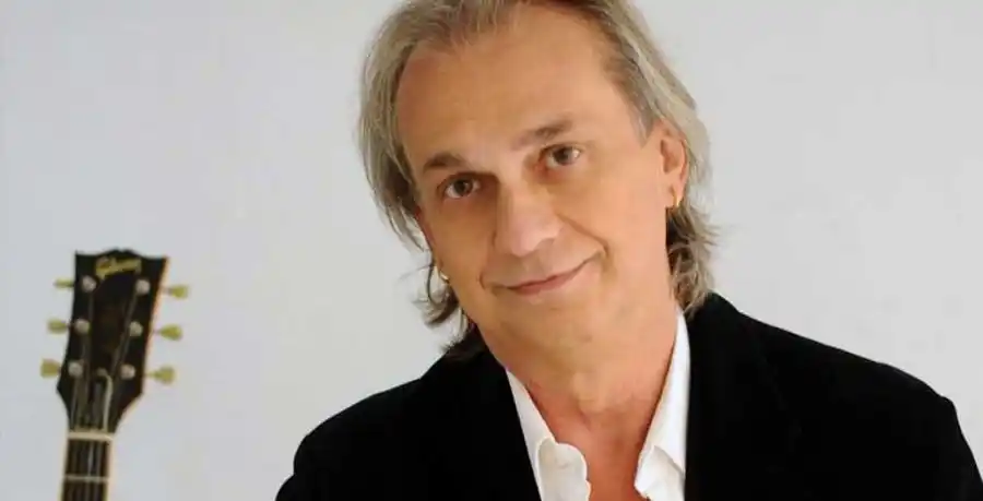 David Lebón: “Siento que Luis a veces anda rondando por ahí”