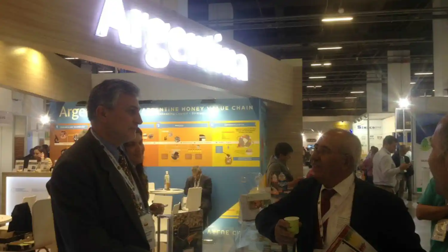 Apicultores santafesinos participaron de una feria internacional en Turquía