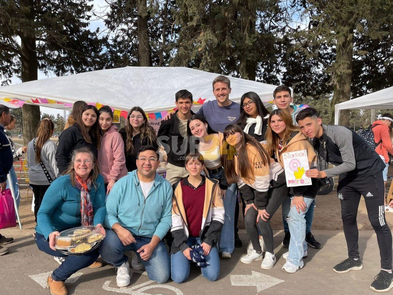 Merienda dominguera con “Se picó la 22” en el Parque Municipal