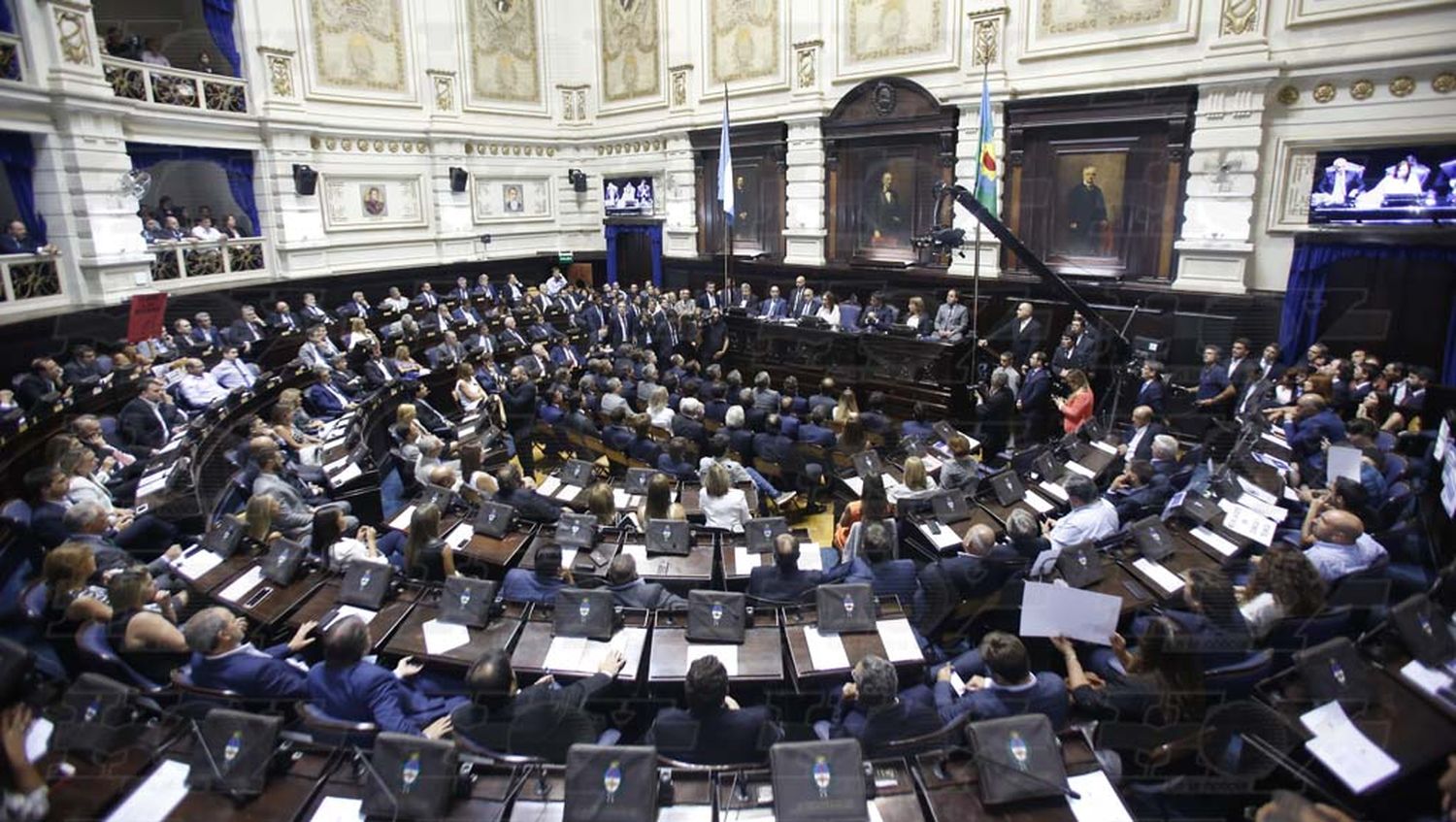 Le exigen a Vidal que suspenda el aumento del impuesto inmobiliario provincial