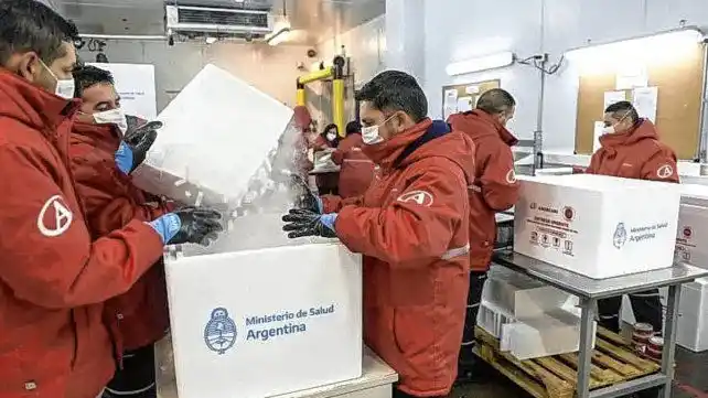 Distribuyen 371.400 dosis de Sputnik V: Entre Ríos recibe 10.200