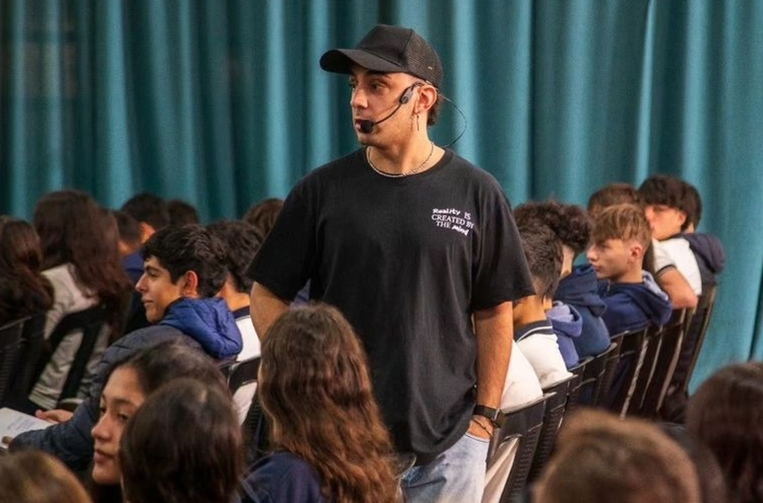 Ayrton Oviedo, un orador contra el bullying que busca “hablar de lo importante de manera entretenida”