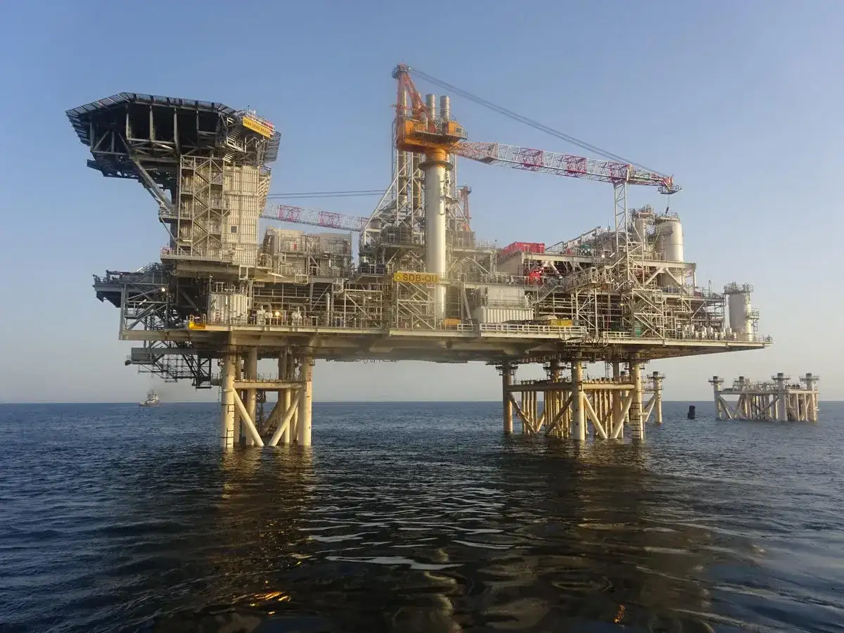 Estados Unidos avanza con inversiones en Azerbaiyán y refuerza su apuesta por la energía del Caspio