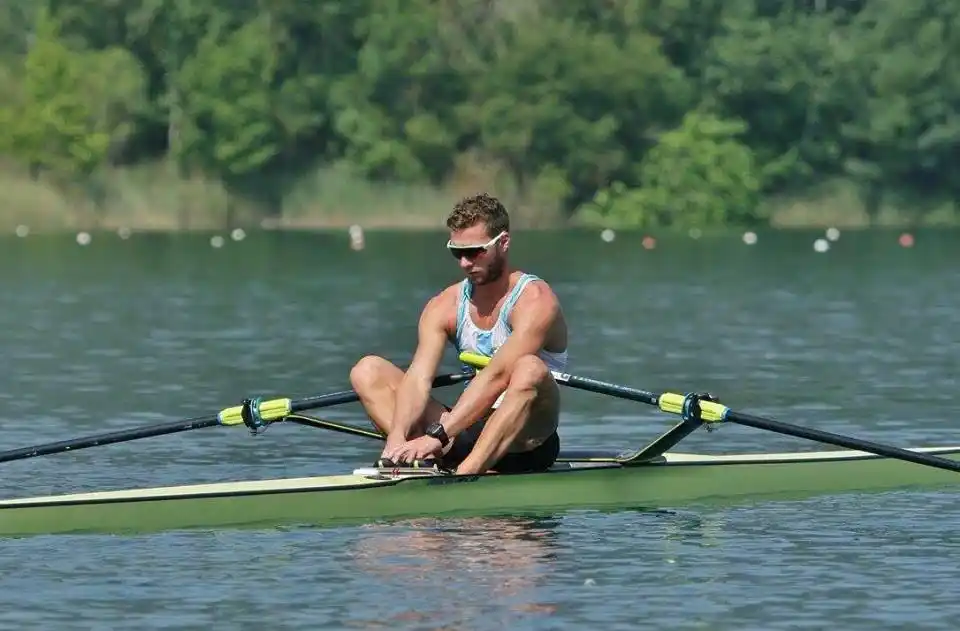 Mundial de Remo: los hermanos Rosso en busca de la semifinal