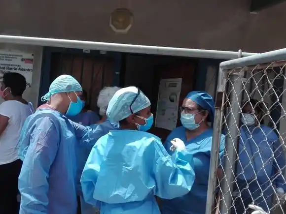 A 12 se elevó el número de casos sospechosos de Covid-19 detectados en Naiguatá