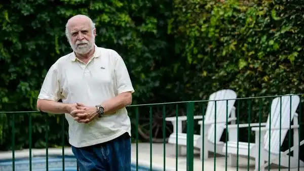 El epidemiólogo Rubén Torres afirmó que en la Argentina "padecemos un sistema que no es sustentable, que es inequitativo y que gasta mal”.