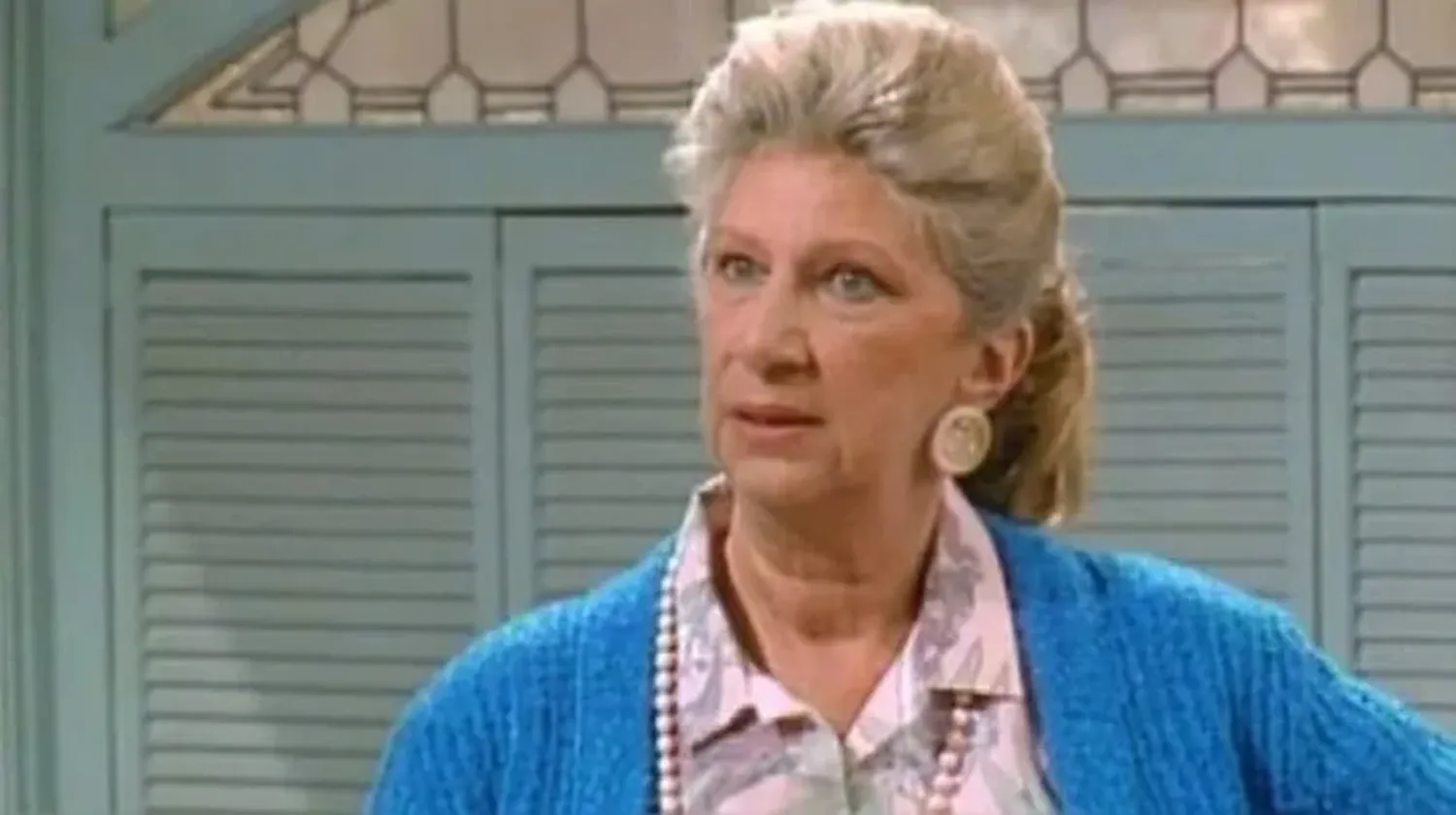 Murió Liz Sheridan, la madre de "Seinfeld" y la vecina Raquel Ochmonek de "Alf"