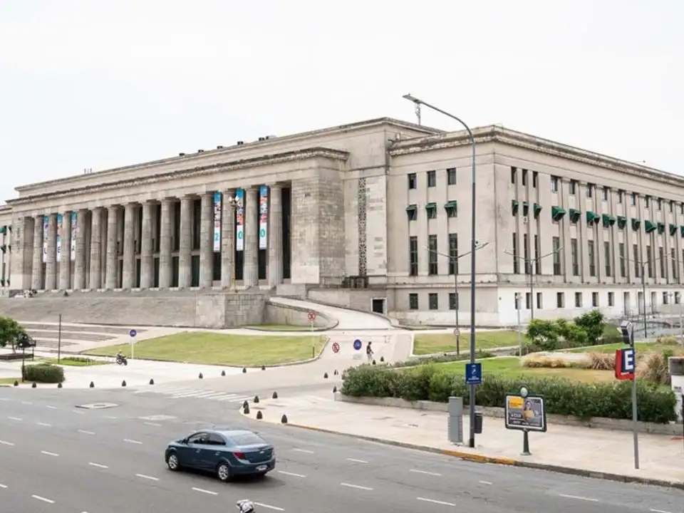La UBA se posicionó como la mejor universidad argentina en el ranking CWUR 2026, en el puesto 423.