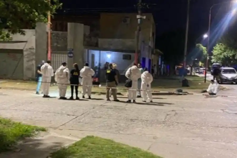 Tirador en bicicleta mató de cinco disparos a un hombre