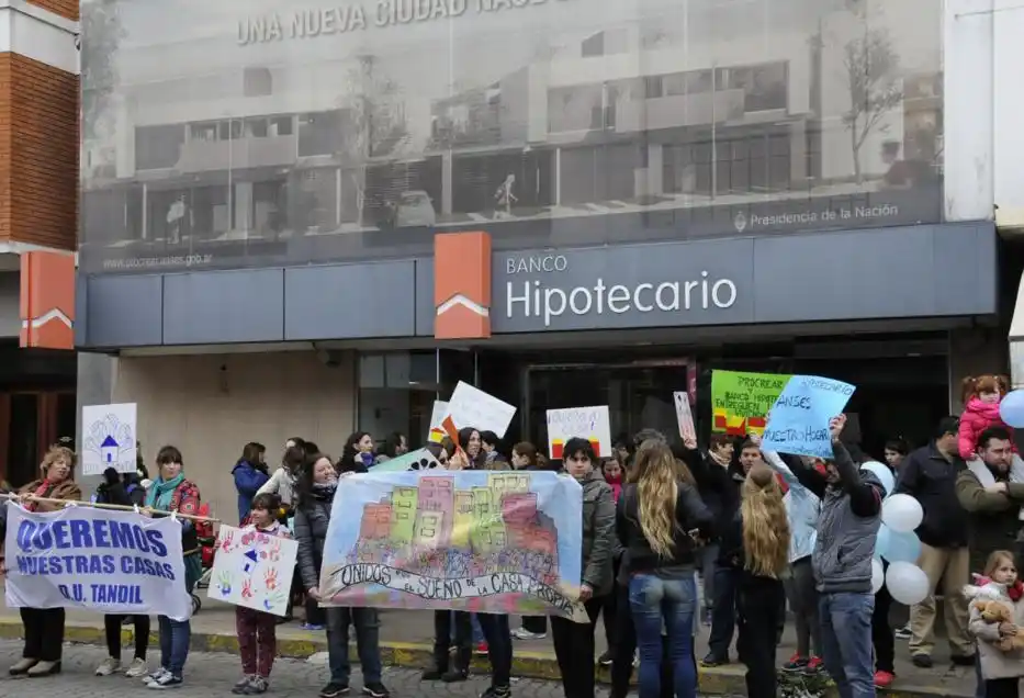 Reclamaron que no les quiten  “el sueño de la casa propia”