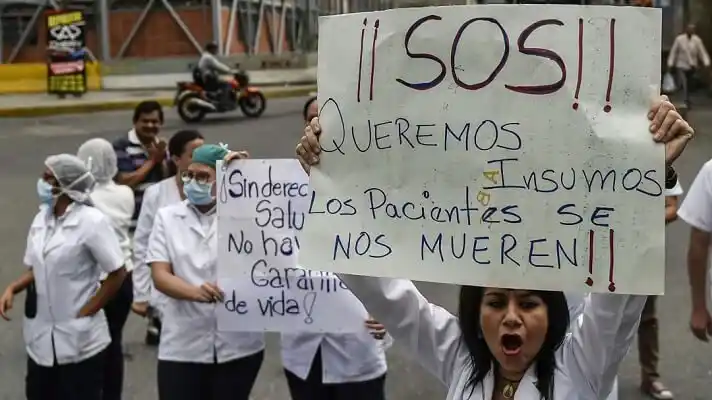 ¡ARRUINADO! Cómo la pandemia mostró las terribles debilidades del sistema de salud en Venezuela