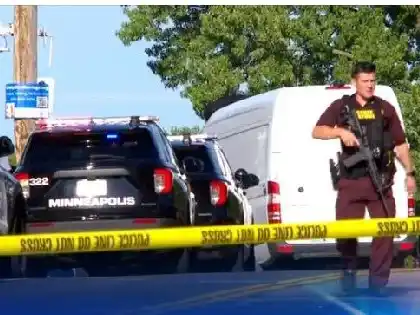 Dos niños muertos y 14 heridos en tiroteo en una escuela católica en EE. UU.