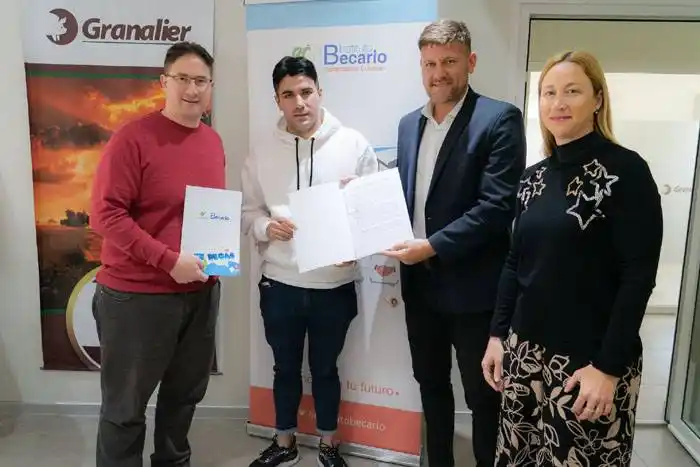 Nuevos convenios para que  estudiantes realicen sus  prácticas en el ámbito privado