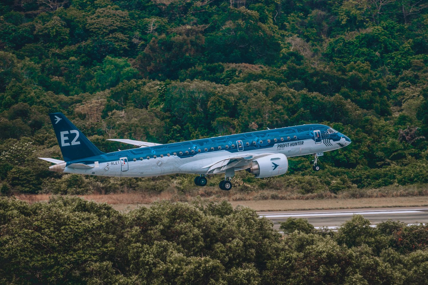 ANA y Embraer sellan acuerdo por hasta 20 jets E190-E2
