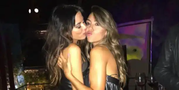 Tesouro y su beso a Jelinek: "Nos gusta divertirnos"