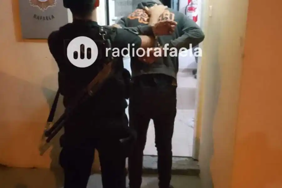 Robó pero lo detuvieron 