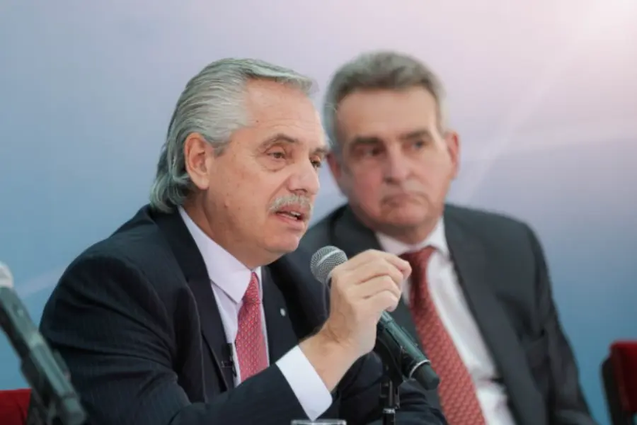 Alberto Fernández aseguró que de su Gobierno "ninguno se va más enriquecido"