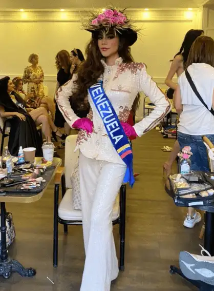 La nueva Miss Tourism Planet con su traje típico. Foto Instagram
