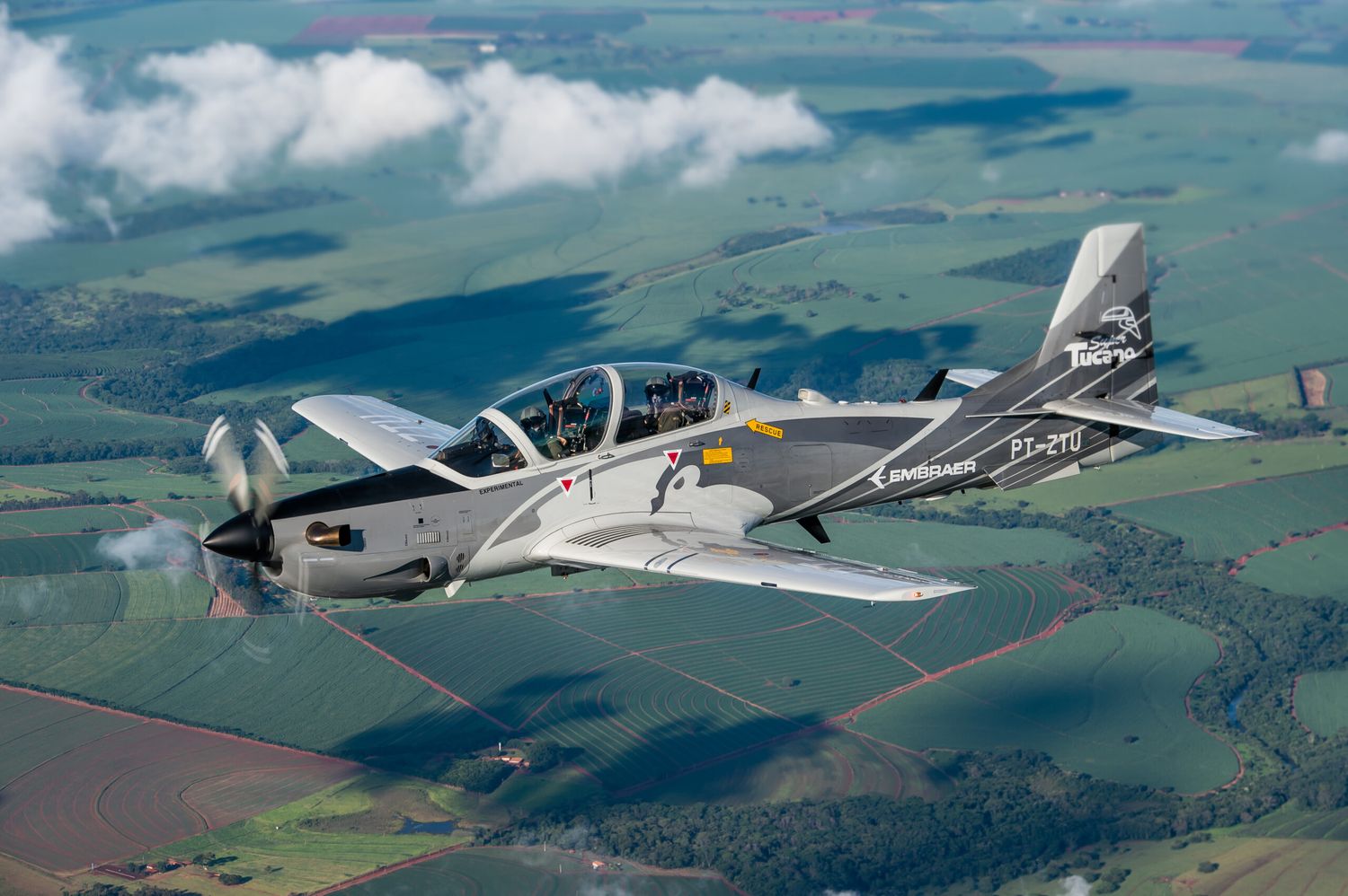 Embraer offers Super Tucano to India for border policing