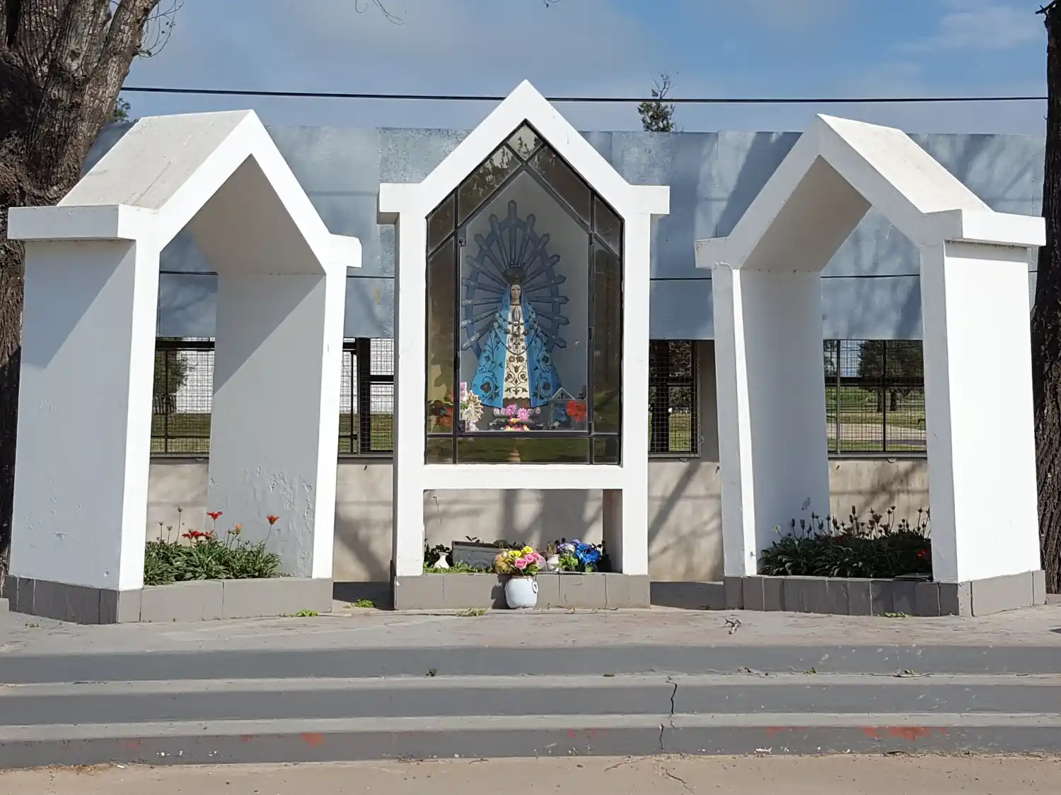 Oposición al nuevo emplazamiento de la Virgen del Luján