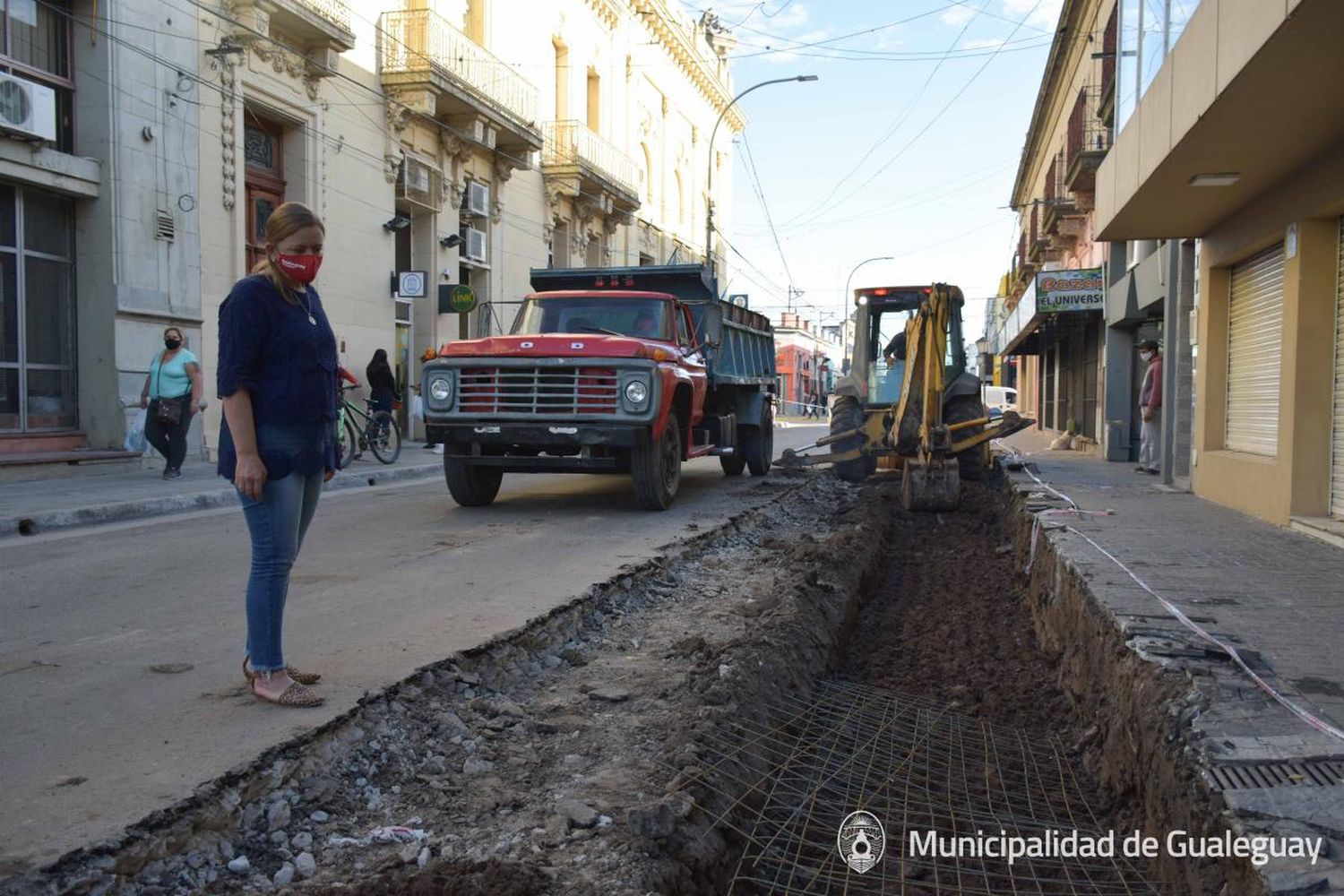 Semipeatonal: Verónica Berisso visitó la obra