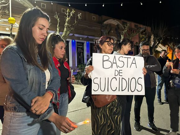Salud mental: entregaron el petitorio de La Madre Marcha a autoridades municipales