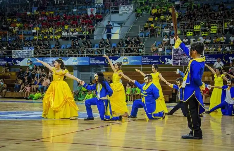 La gala gimnastica fue un broche 
de oro para el deporte educativo