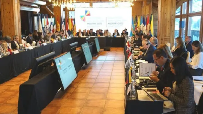 OPOSITORES RECHAZAN participación de Maduro en la Cumbre Iberoamericana