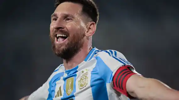 Con un hat trick de Messi, Argentina goleó a Bolivia por las Eliminatorias
