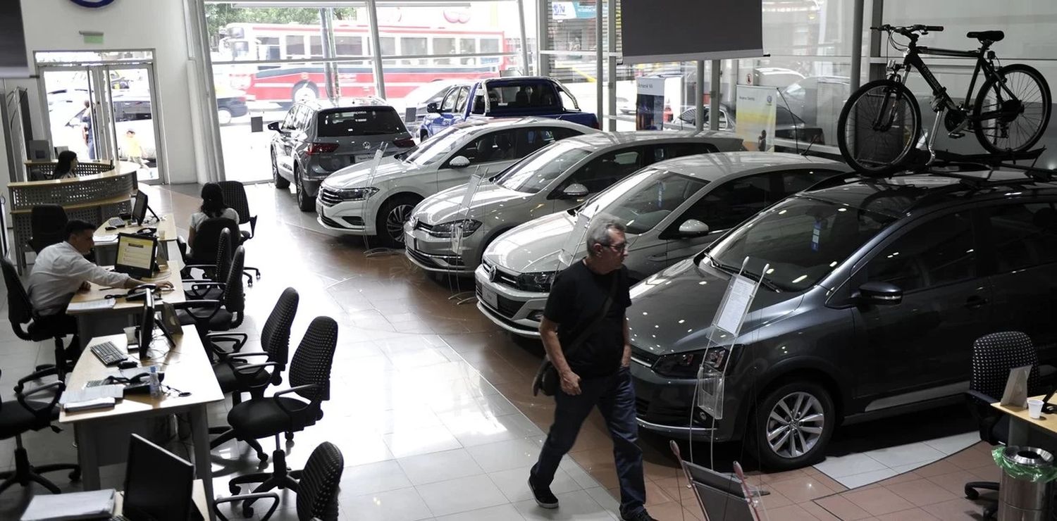 Vuelve la doble escala de impuestos para 0 km y aplica a autos de más de $ 1.500.000