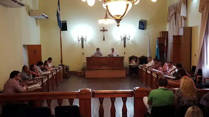 Cuestionamientos de Cambiemos al FpV en el Concejo Deliberante 