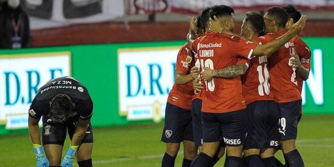 Independiente se impuso a Huracán y avanzó a los cuartos de final de la Copa de La Liga