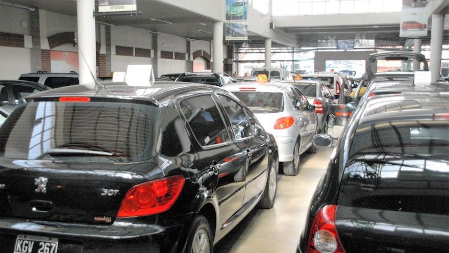 Cayó la venta de autos usados 2,02% en mayo 