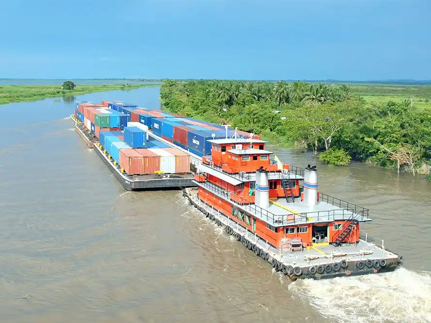 Hidrovía bajo la lupa judicial: reclaman frenar la nueva concesión