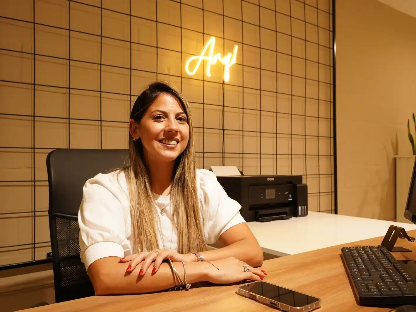 Wanda Bruna Nicolls.