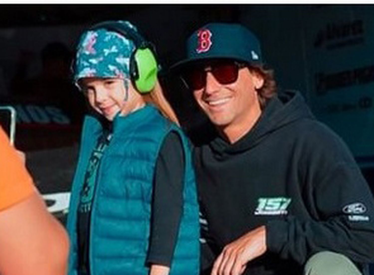 En lo previo. Juan Bautista junto a su hija Lola, a la espera de otra fecha de TC