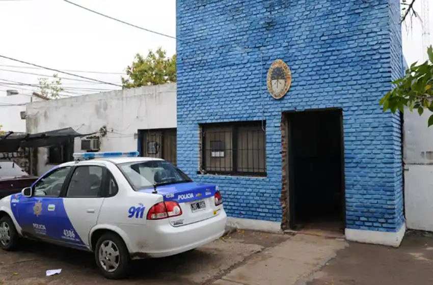 Otra denuncia por una casa baleada
