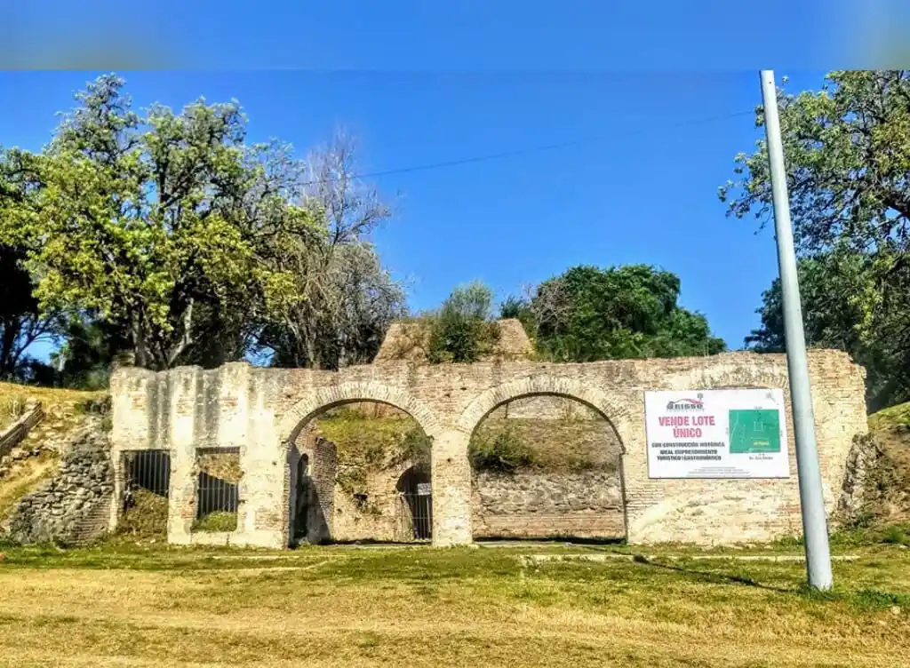 Una calera histórica, de propiedad privada, se halla en venta