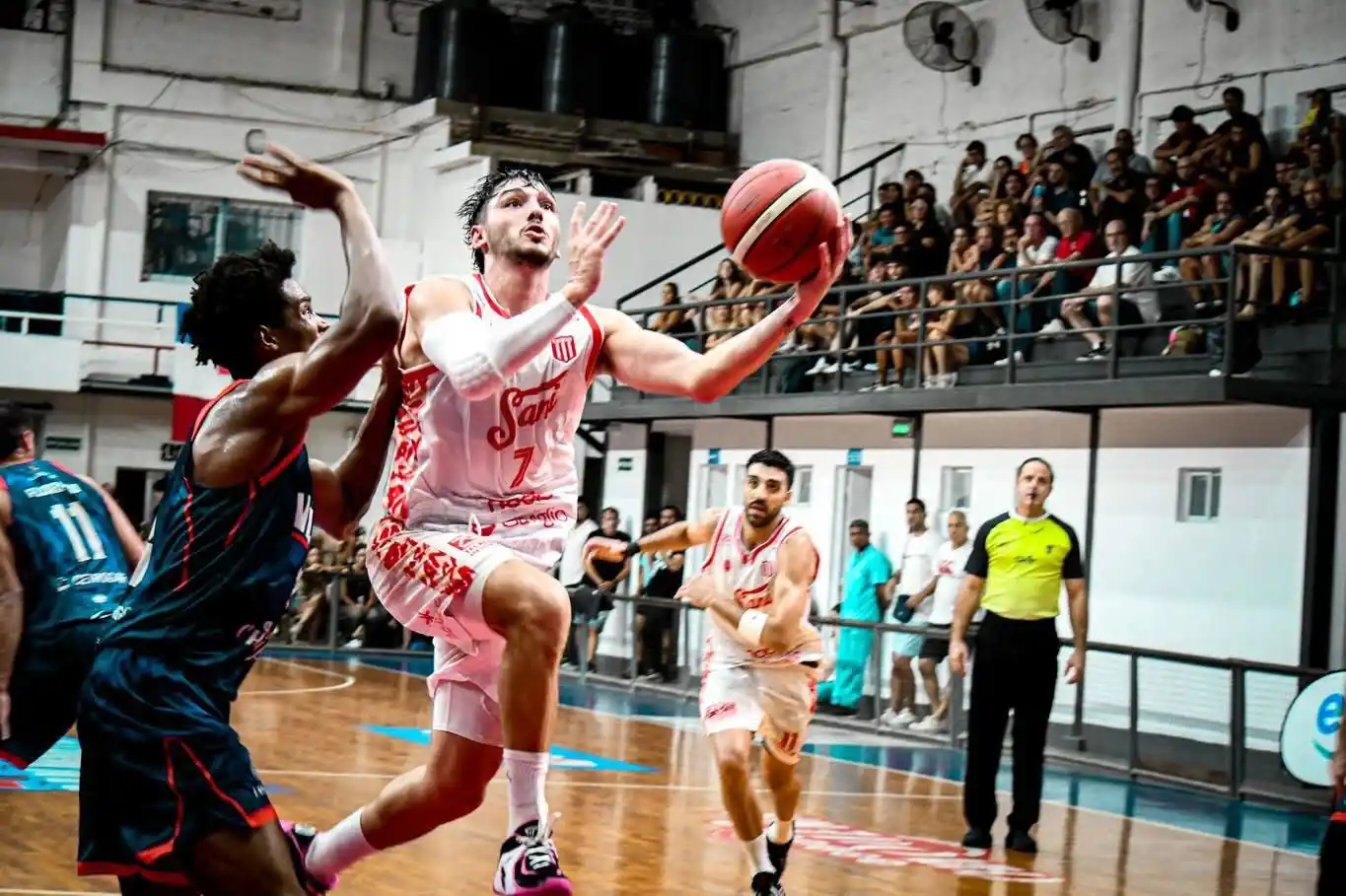 Los "Halcones" quieren volar en Corrientes.