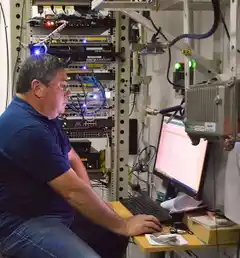 Por Juan Humberto Paz..., ¡a seguir !