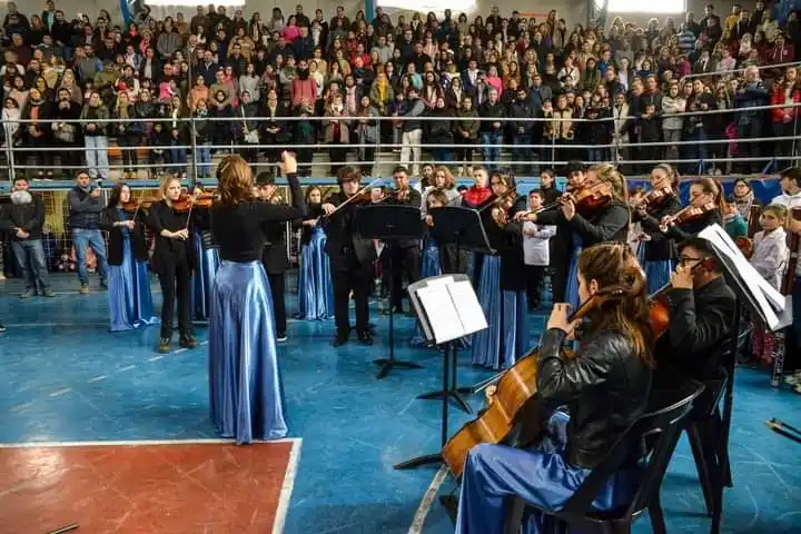 “Conciertazo”  para celebrar los 26 años de la Orquesta-Escuela de Chascomús