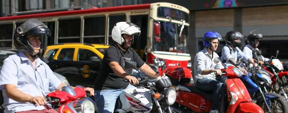 Sólo 40% usa siempre casco