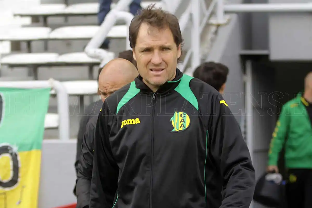 Aldosivi: Franco se reunirá con los jugadores y definirá su futuro