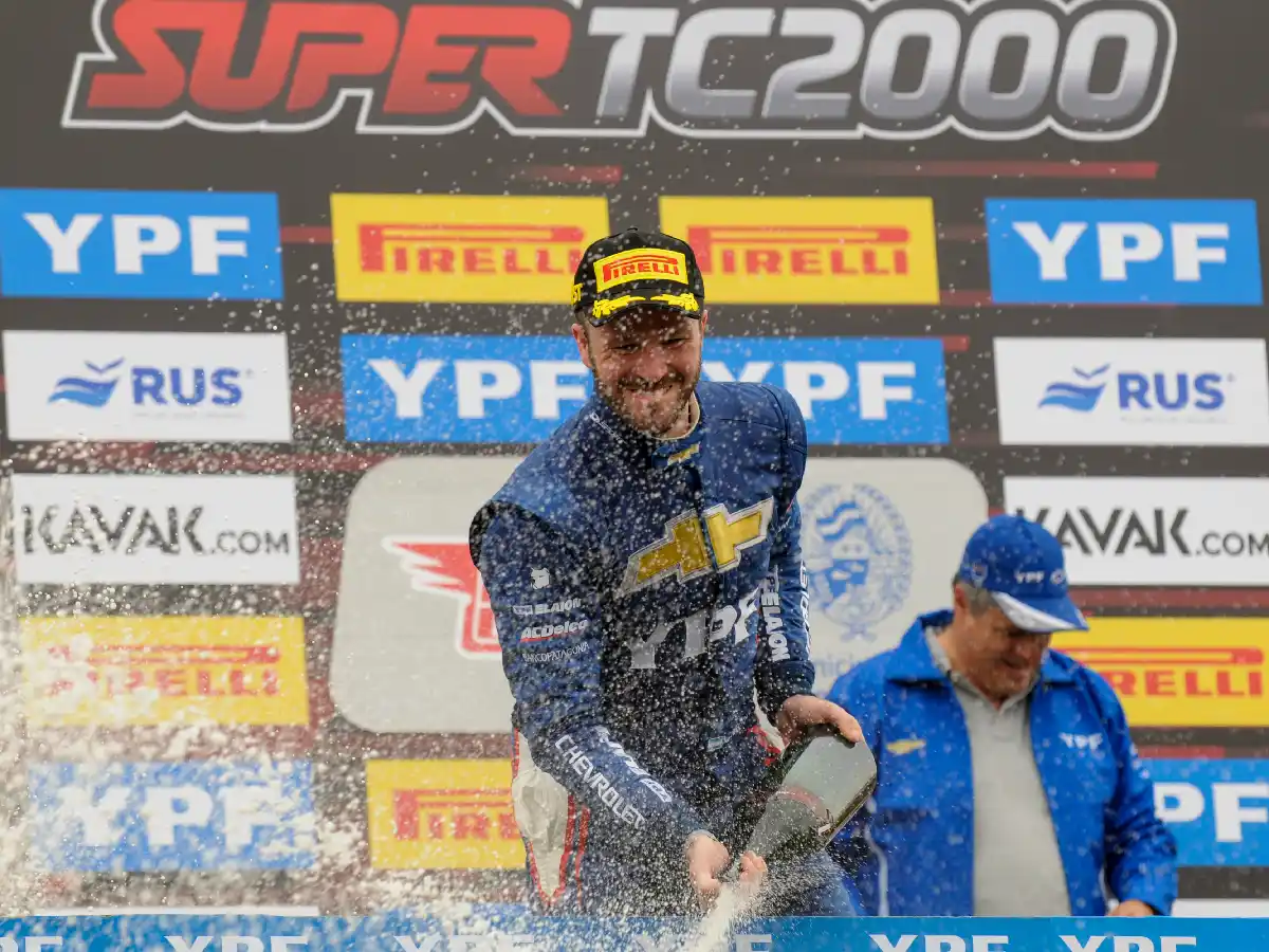 Súper TC2000: Canapino festejó en Rosario