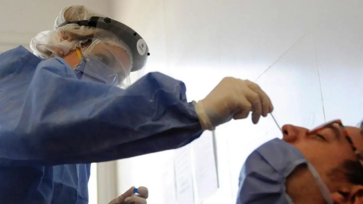 Argentina registró 5.807 nuevos casos y 153 muertes por covid