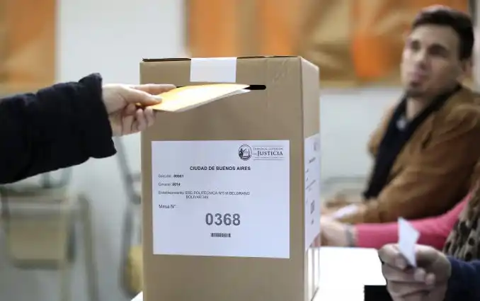 ¿Qué pasa con los que no concurran a votar?