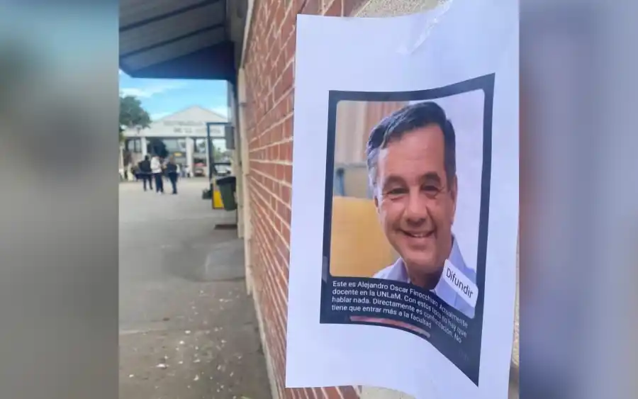 Escrache a Finocchiaro.